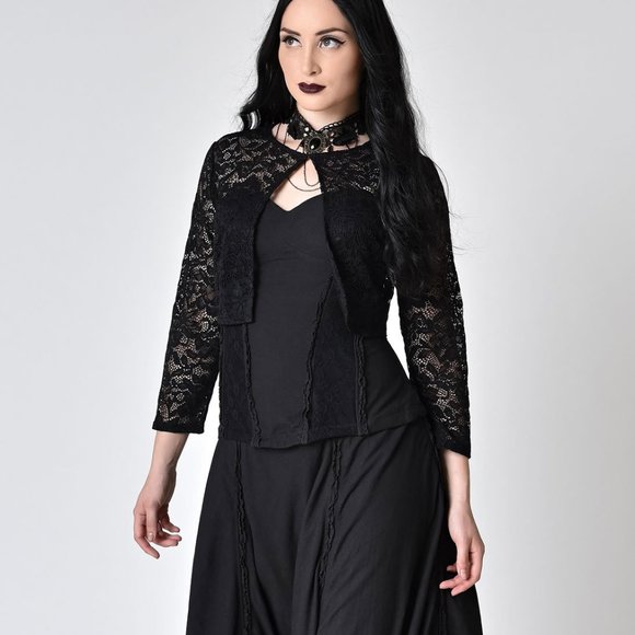 Banned Apparel Tops - 🆕 NWT Banned 'Feeling Rosy' shrug